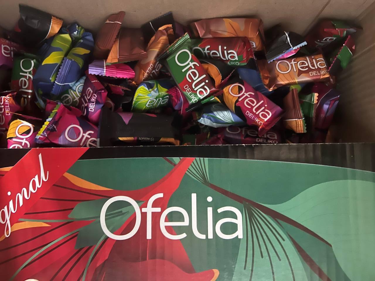 Ofelia ва Ch